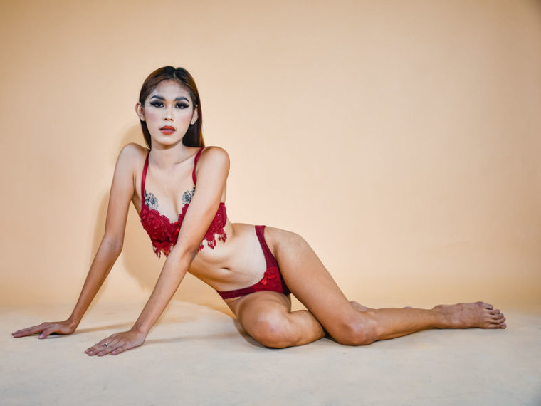 CelineMendoza's profile - Image n°0
