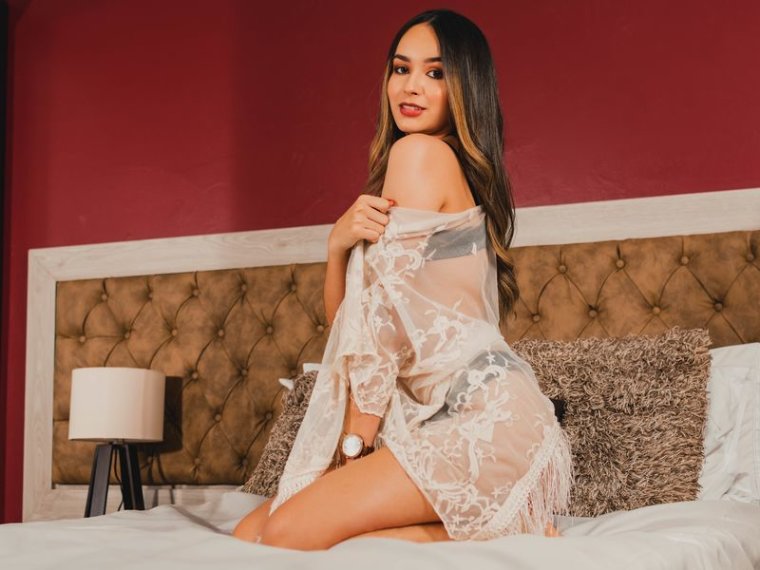 ChanelColucci's profile - Image n°0