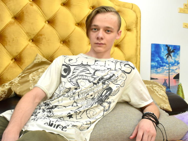 CharlieFord's profile - Image n°0