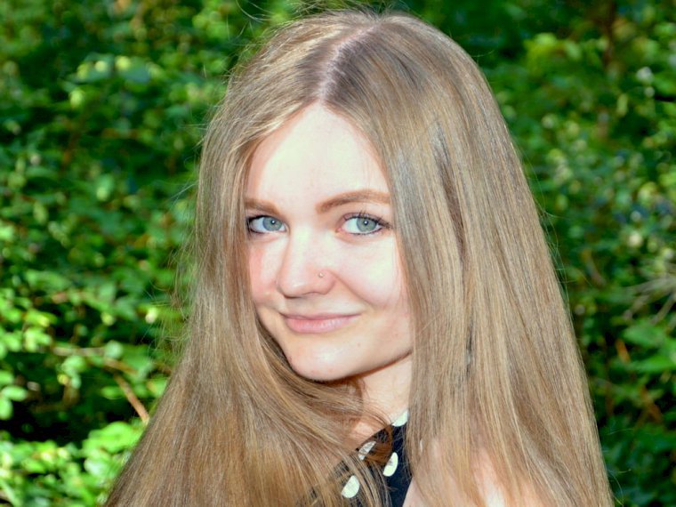 CharrmySmile's profile - Image n°1