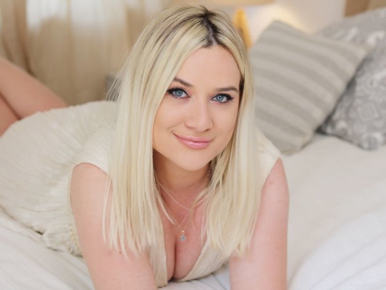 ChloeBlues's profile - Image n°0