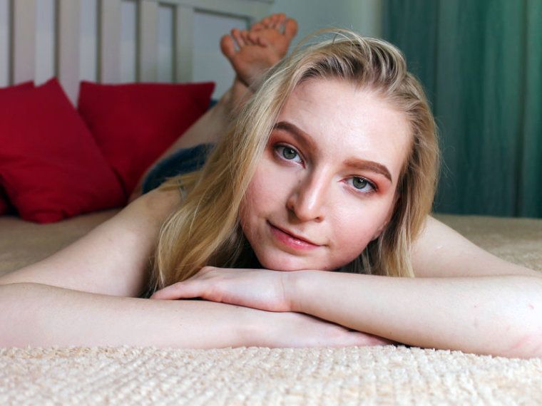ChloeHorton's profile - Image n°0