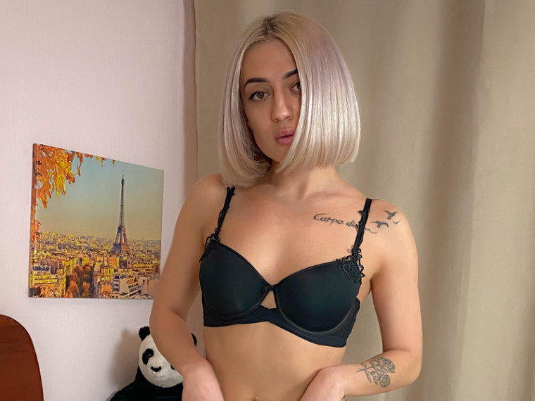 ChloeShane's profile - Image n°0
