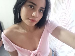 ChloeThom's Sexcam