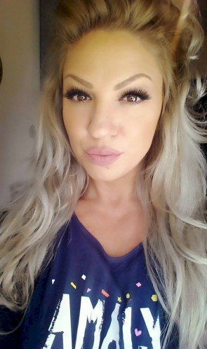 Christine's profile - Image n°0