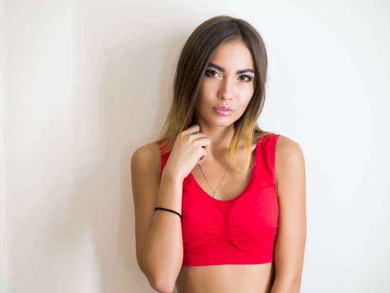 ChristineLuxury's profile - Image n°1