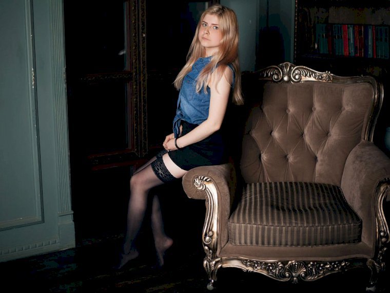 CHRISwinny's profile - Image n°1