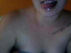 Cindysexy75's Sexcam
