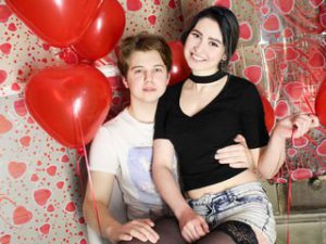 CollegeLoversBB's Sexcam