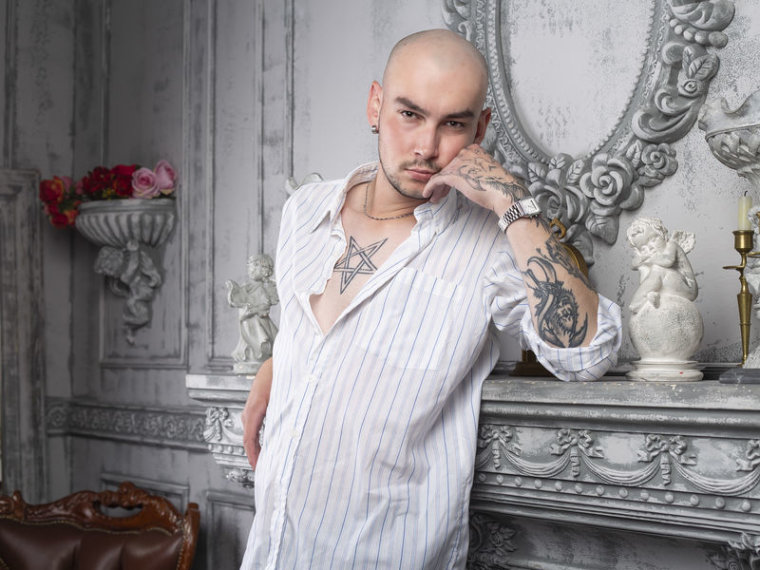 CraigCollins's profile - Image n°0