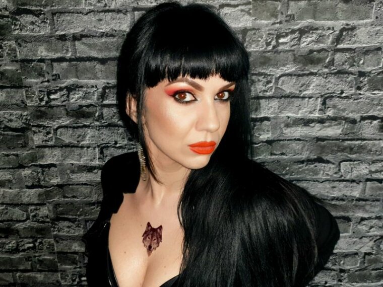 CruelDominaJen's profile - Image n°0