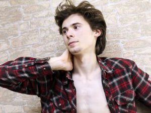 CurlyCharles's Sexcam