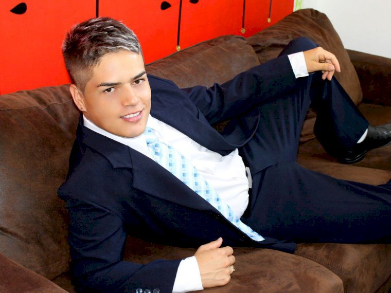 CUTEBOYX27' profilo - Immagine n°0