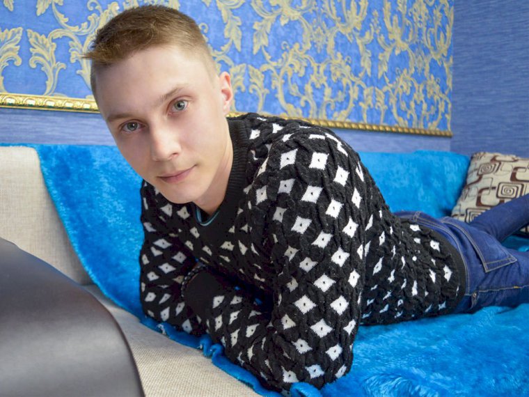 CuteIanForU's profile - Image n°1