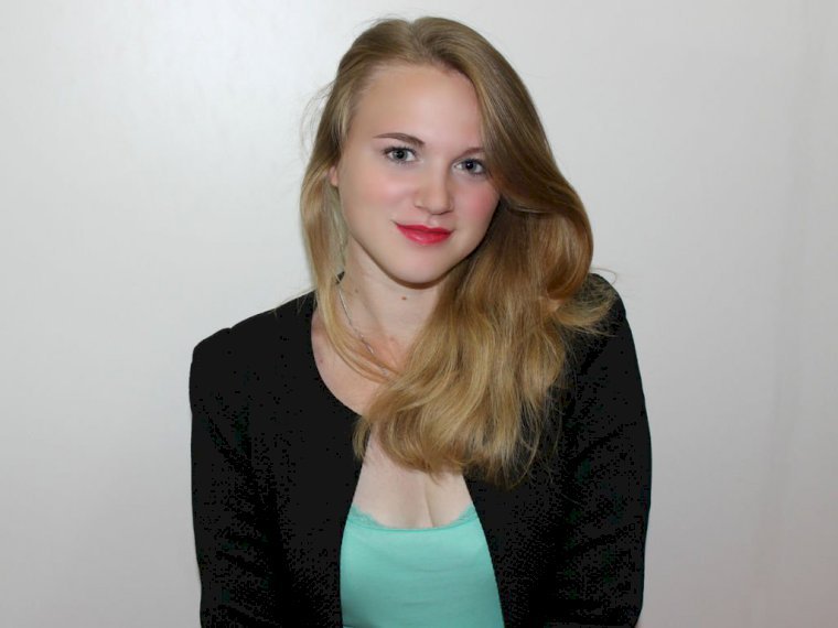CutePrettyBlondy's profile - Image n°1