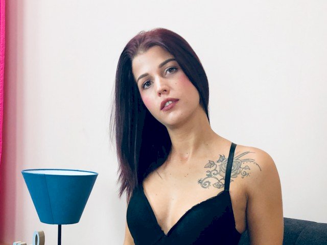DeborahY's profile - Image n°0