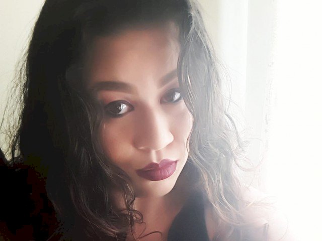 DEBORAH's profile - Image n°1