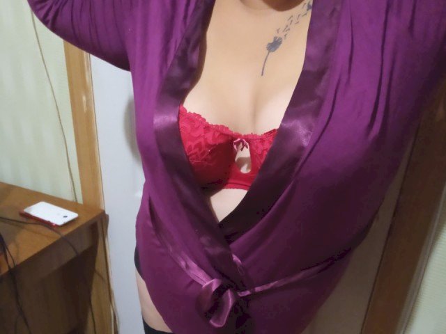 DarishaWarm's profile - Image n°3