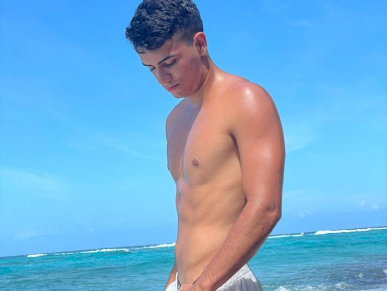 DominicClark's Profil - Bild n°2