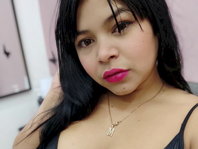 DanielaDuke's profile - Image n°0