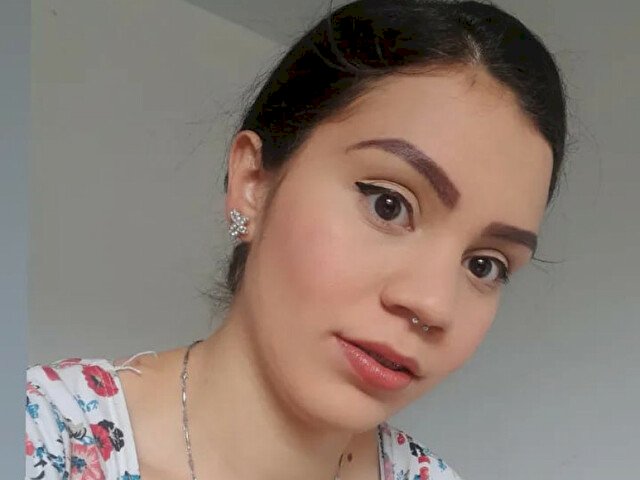DOLLHORNYMAY's profile - Image n°3