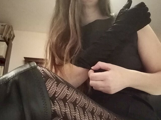 DommeFatale's profile - Image n°4
