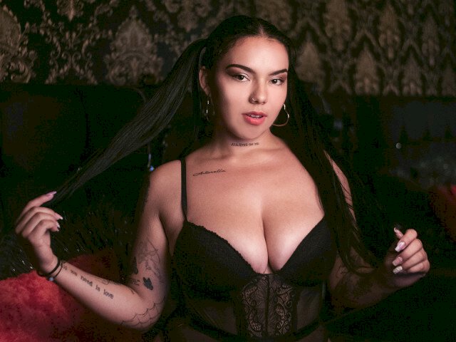 DannaJones's profile - Image n°0