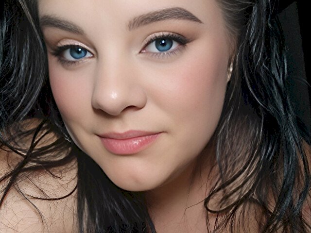 Dirtylilly's profile - Image n°0