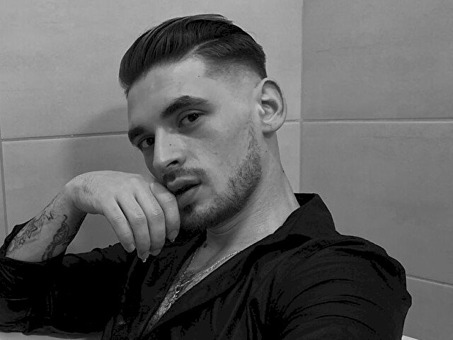 DeanCarter's profile - Image n°0