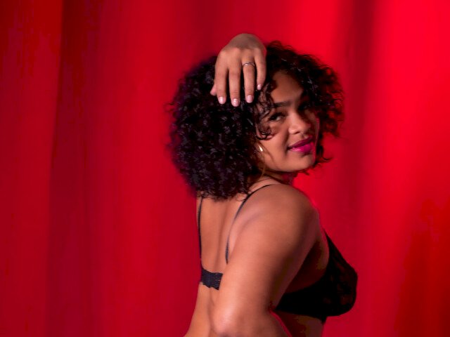 DannaRoberts's profiel - Afbeelding n°13