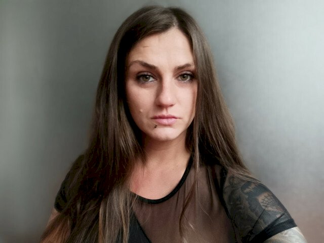 desireEVA's profile - Image n°0