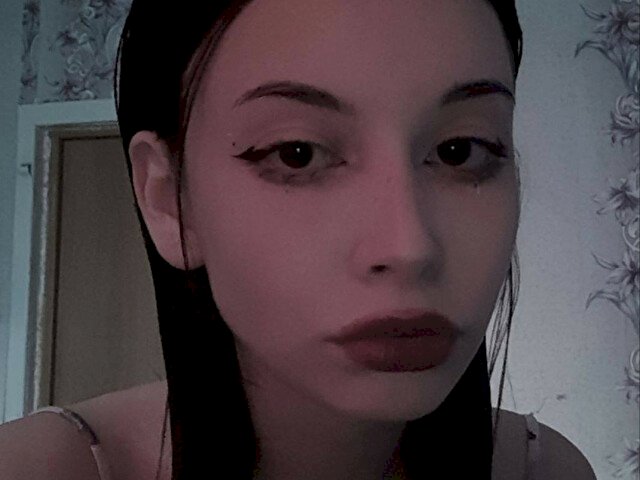 DaisyDe's profile - Image n°3