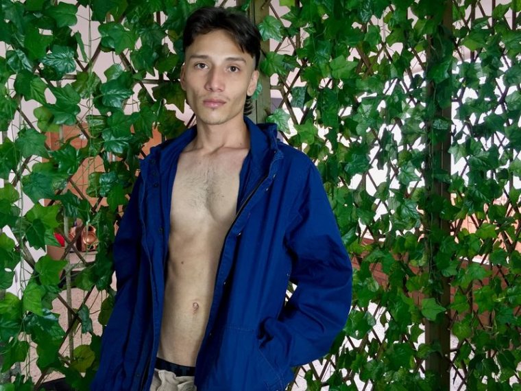 DamianRico's profile - Image n°0