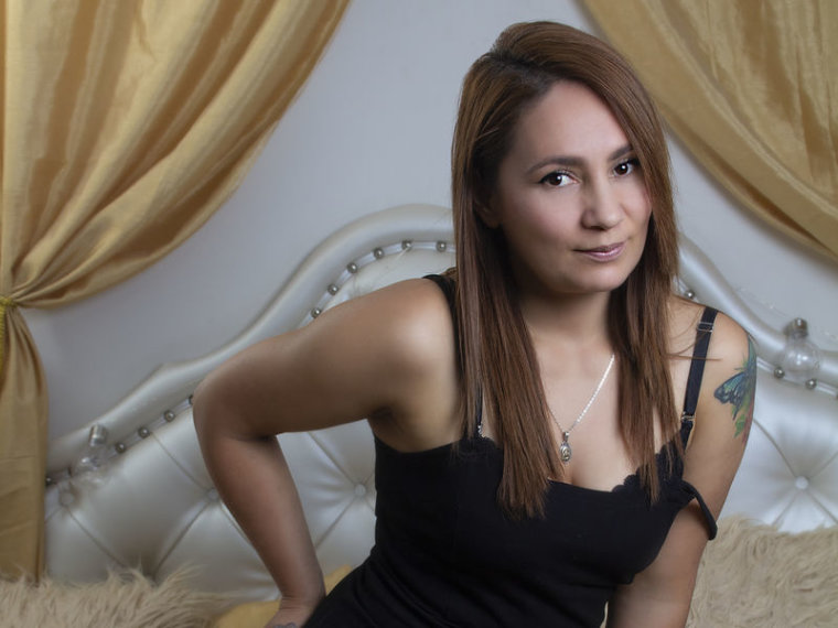 DanaCastillo's profile - Image n°0