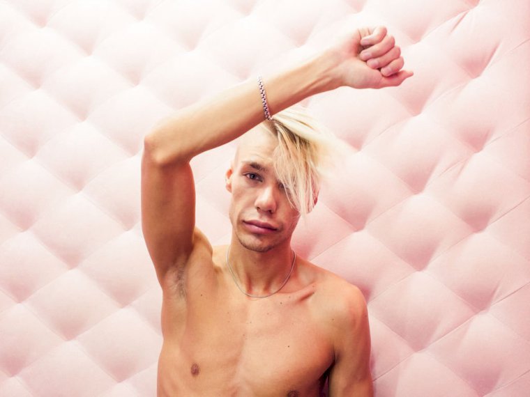 DancerBoyX's profile - Image n°0
