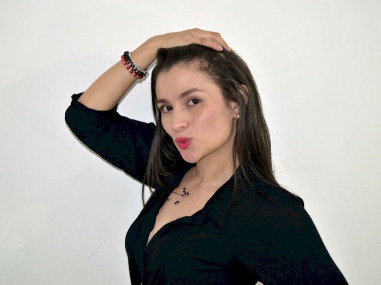 Profil de DANIELAHOTCAMT - Photo n°0