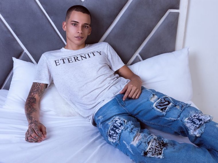 DanielKenedy's profile - Image n°0