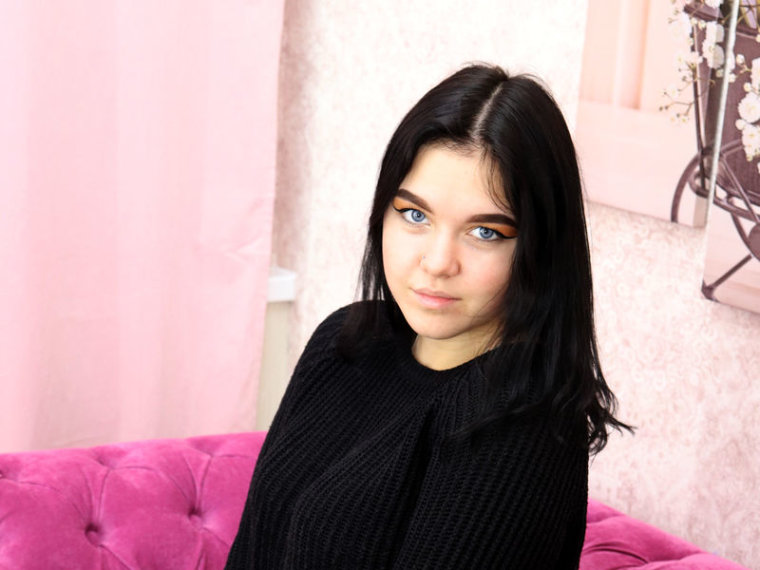 DaniellaPierce's profile - Image n°0