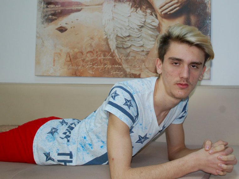 dannystudxx's profile - Image n°0