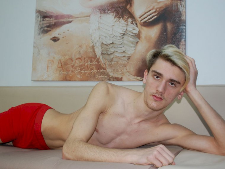 dannystudxx's profile - Image n°1