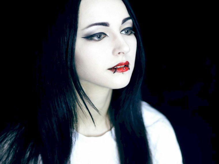 DarkJulia's profile - Image n°0