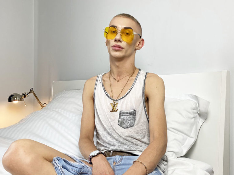 DaveCollins's profile - Image n°0