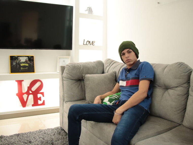DavidGuitierrez's profile - Image n°0