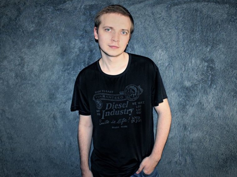 DavisMilton's profile - Image n°0