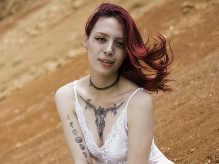 DayanitaLean's profile - Image n°0