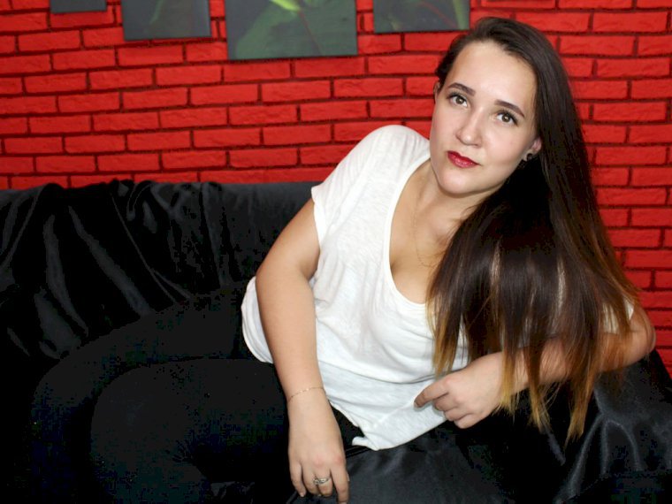 DayannaFuller's profile - Image n°0