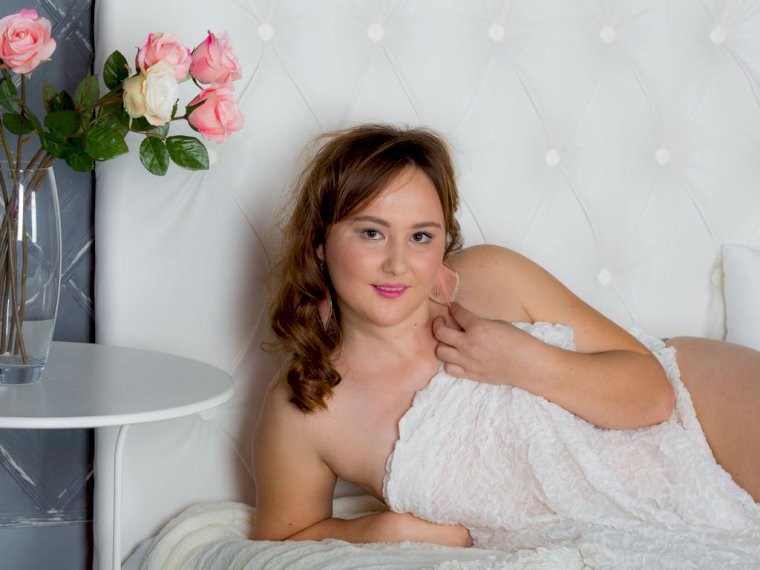 DelaylaSummer's profile - Image n°0