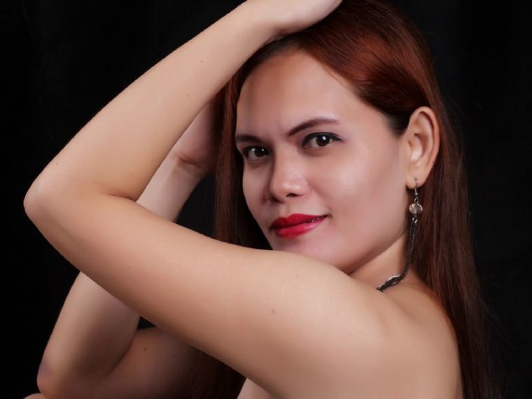 DeniseAbra's profile - Image n°1
