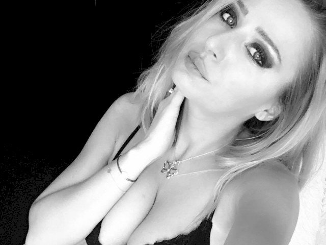 denisee's profile - Image n°0