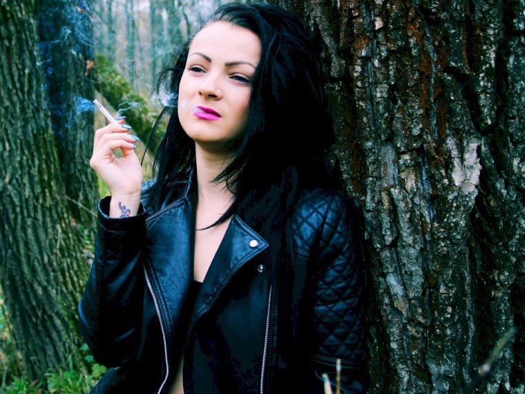 Denissiaa's profile - Image n°1